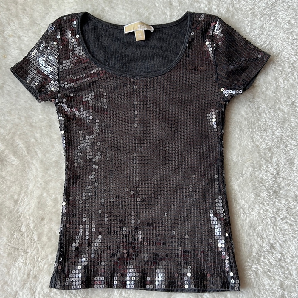 NWOT ‼️ Michael by Michael Kors Sz XS / 4 Liquid Sequin Scoop Neck Cotton Tshirt